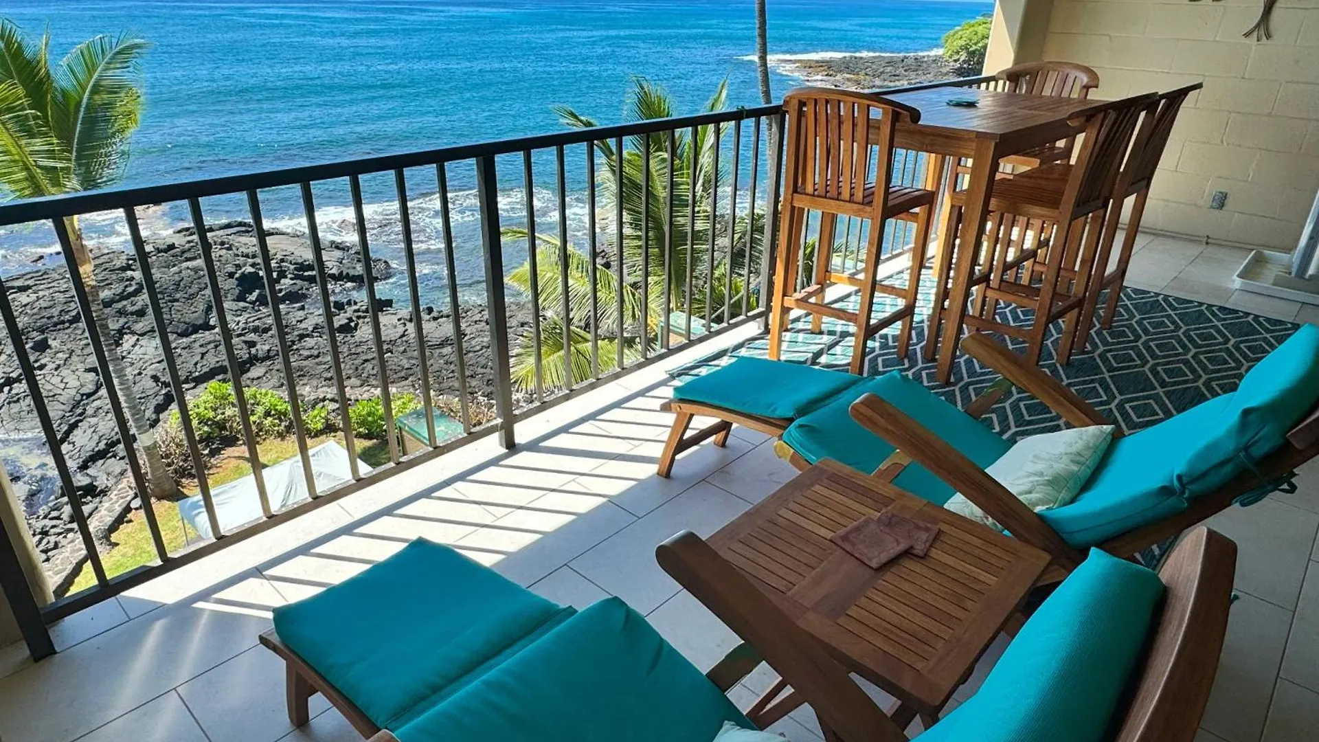 Aparthotel Oceanfront Luxury Condo Kailua-Kona
